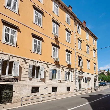 Olea Гостьовий будинок