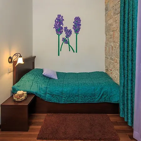 Olea Πανσιόν 3*